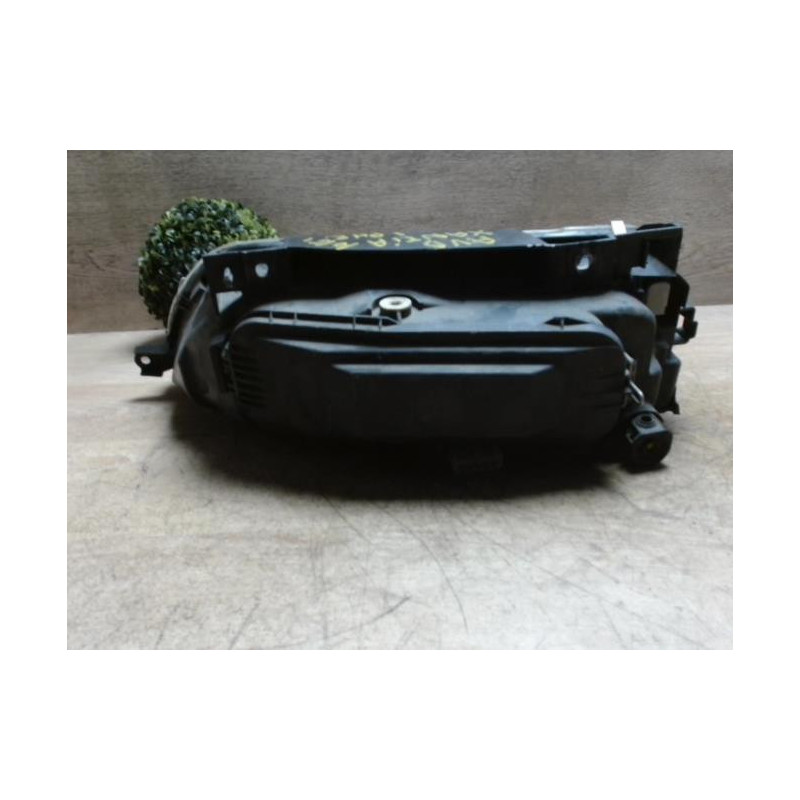 Optique avant principal droit (feux)(phare) CITROEN XANTIA PHASE 2 d’occasion