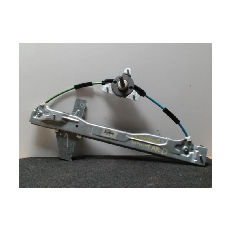 Leve vitre mecanique arriere droit CITROEN C3 PICASSO PHASE 1 d’occasion