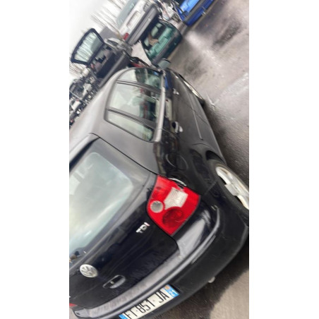 Bras essuie glace avant droit VOLKSWAGEN POLO 4 PHASE 1 d’occasion