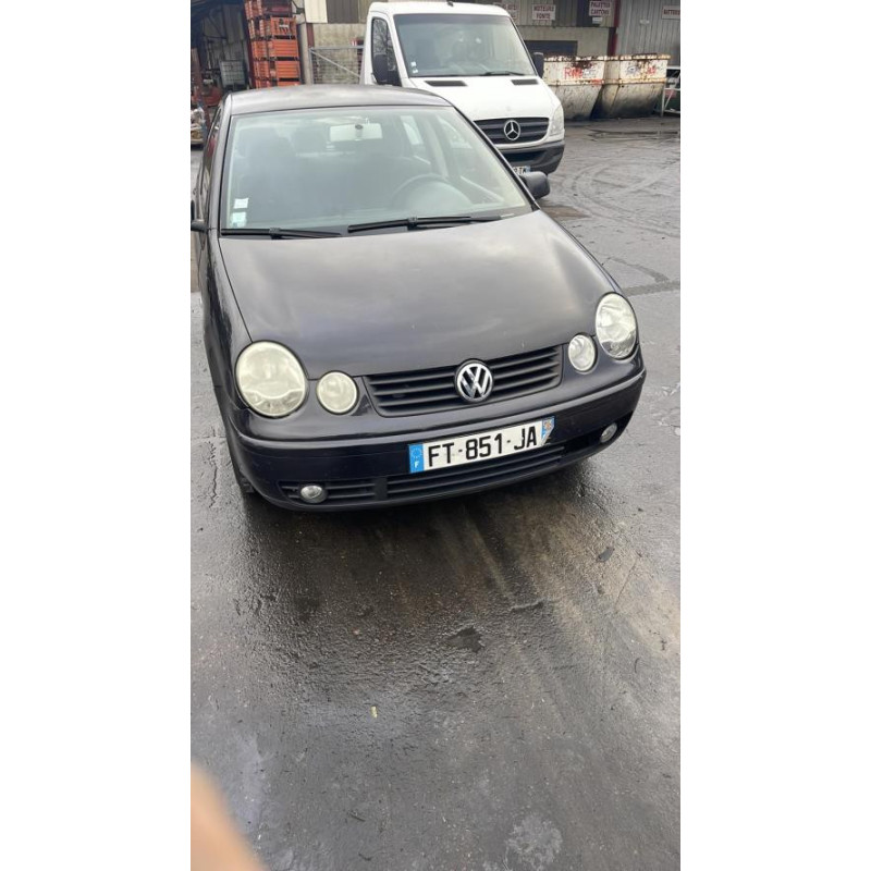Bras essuie glace avant droit VOLKSWAGEN POLO 4 PHASE 1 d’occasion