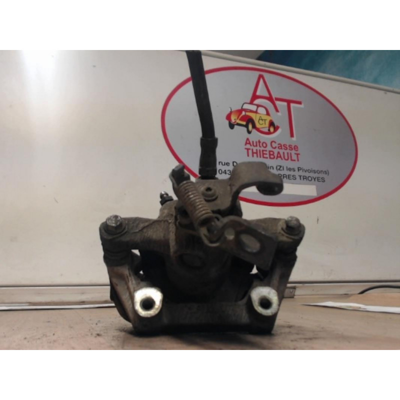 Etrier arriere droit (freinage) FORD  d’occasion