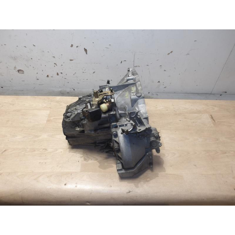 Boite de vitesses PEUGEOT 407 PHASE 1 d’occasion