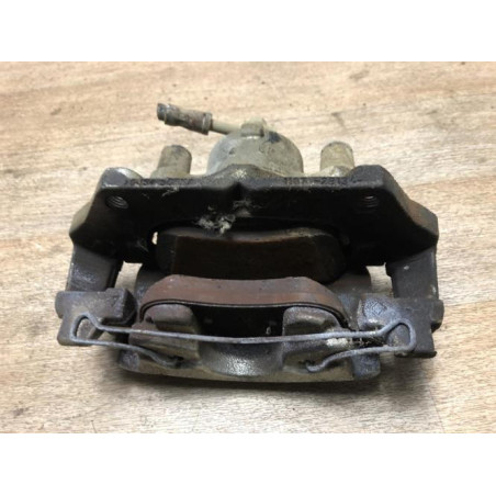 Etrier avant gauche (freinage) FORD BA499AM d’occasion