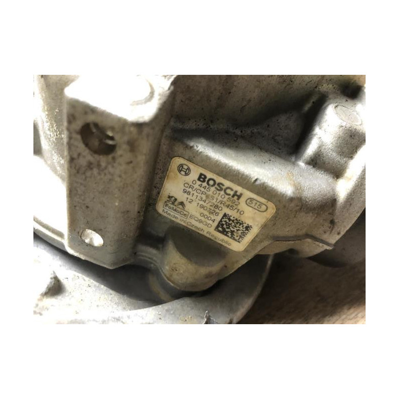 Pompe à injection FORD BA499AM d’occasion