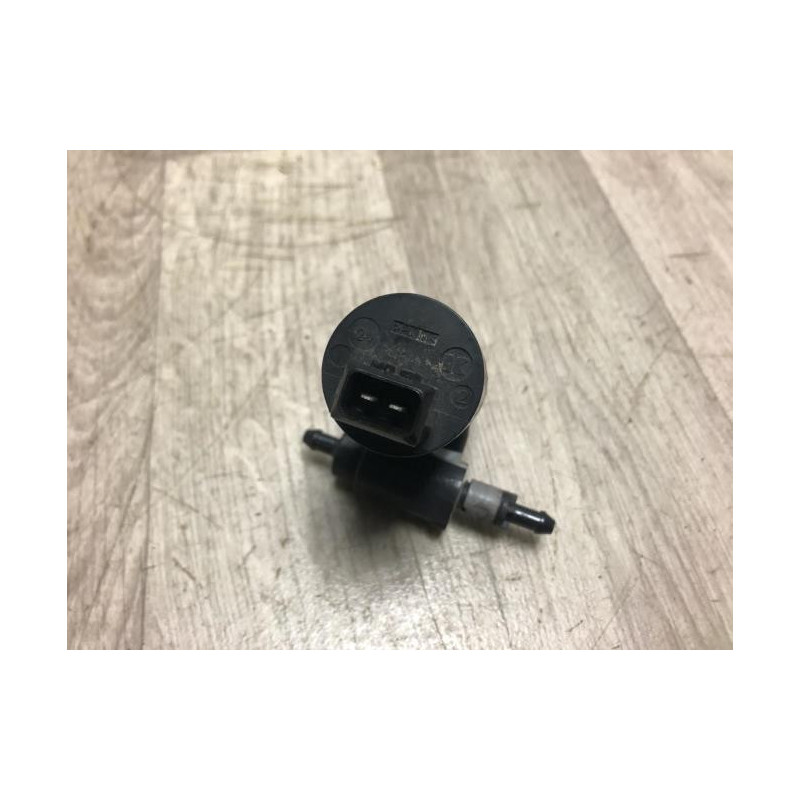 Pompe lave glace avant NISSAN NOTE 1 PHASE 2 d’occasion