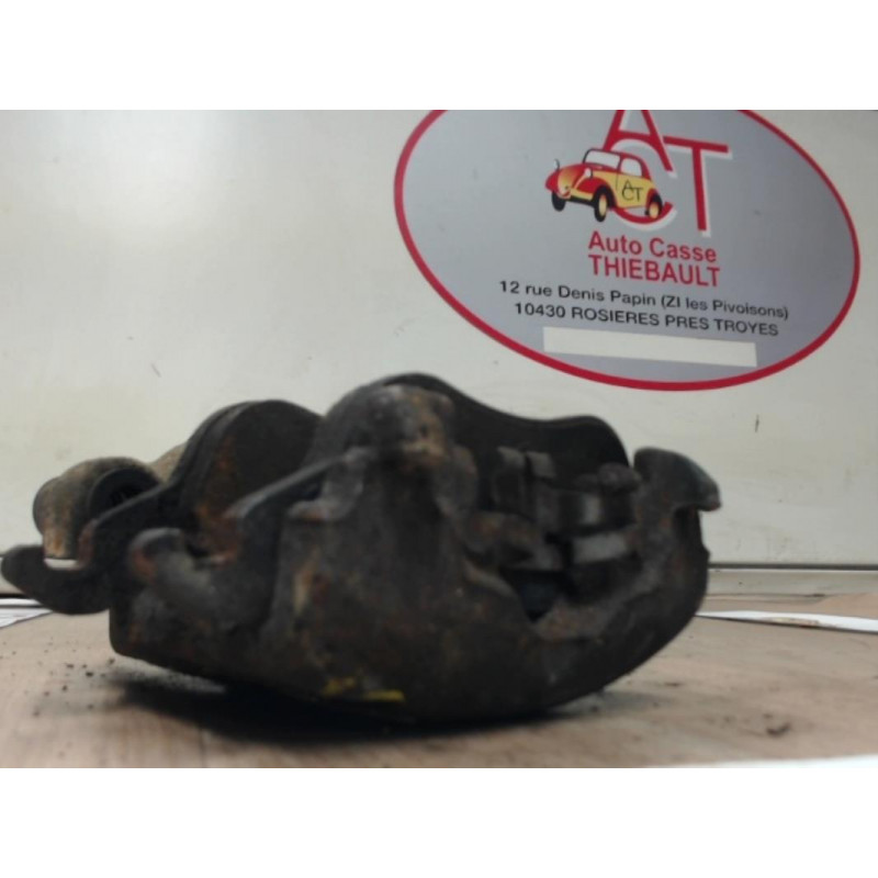 Etrier avant droit (freinage) FORD FOCUS d’occasion
