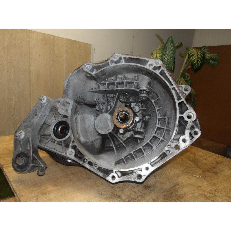 Boite de vitesses OPEL CORSA C PHASE 1 d’occasion