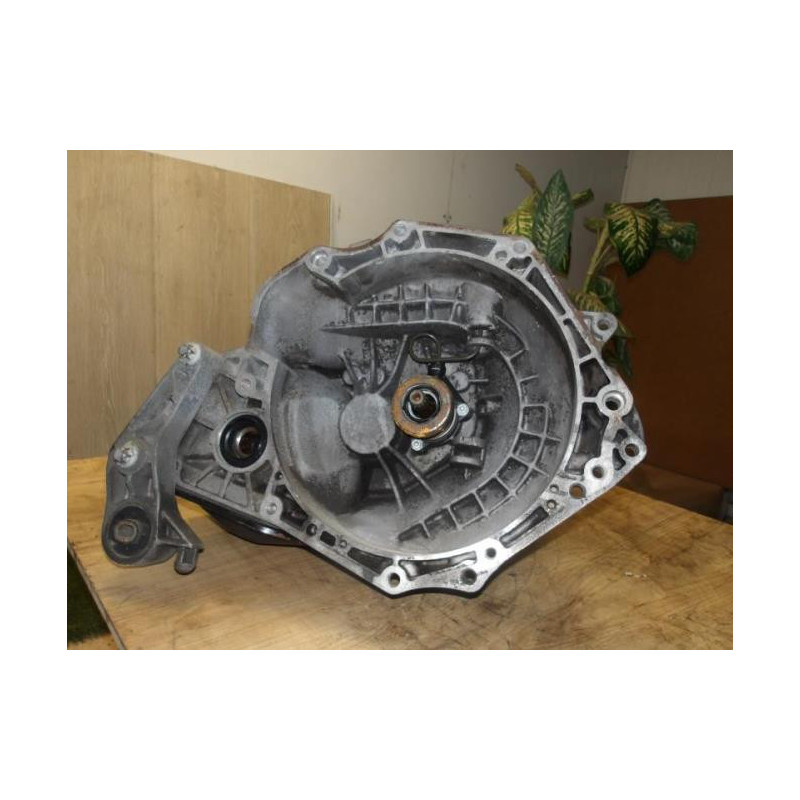 Boite de vitesses OPEL CORSA C PHASE 1 d’occasion