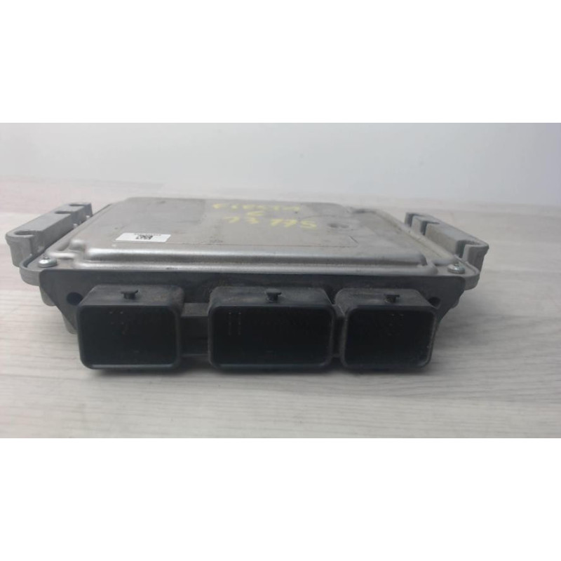 Calculateur moteur FORD FIESTA 6 PHASE 1 d’occasion