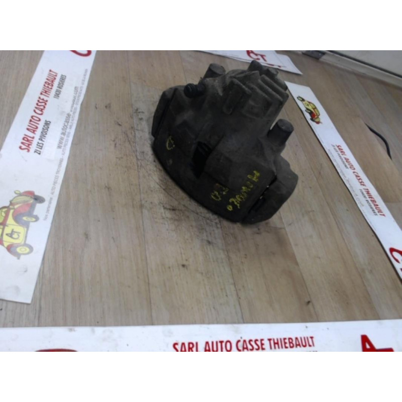 Etrier avant droit (freinage) FORD  d’occasion