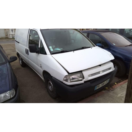 Fusee avant gauche FIAT SCUDO 1 PHASE 1 d’occasion