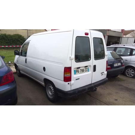 Fusee avant gauche FIAT SCUDO 1 PHASE 1 d’occasion