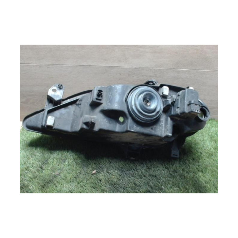 Optique avant principal droit (feux)(phare) CITROEN XSARA PICASSO PHASE 2 d’occasion