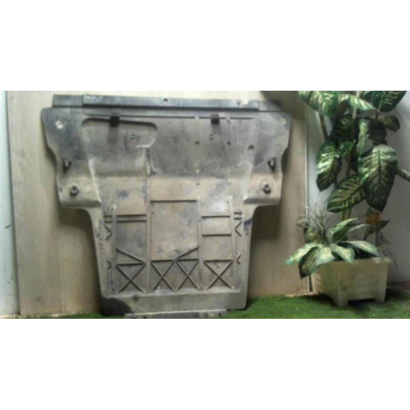 Cache sous moteur RENAULT MEGANE 2 PHASE 1 d’occasion