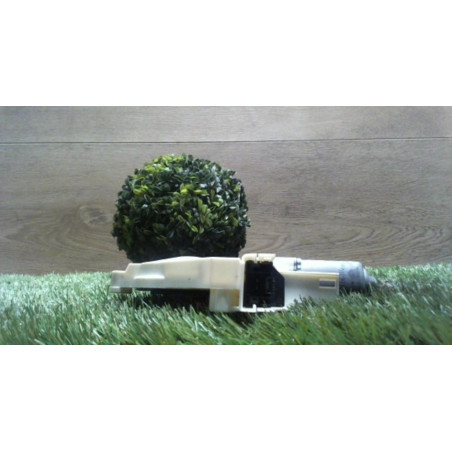 Moteur leve vitre arriere droit AUDI A4 3 AVANT PHASE 1 BREAK d’occasion