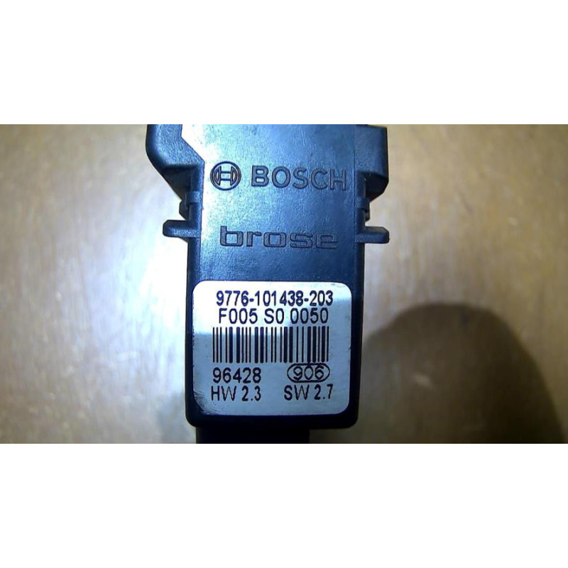 Moteur leve vitre arriere droit VOLKSWAGEN GOLF 4 d’occasion