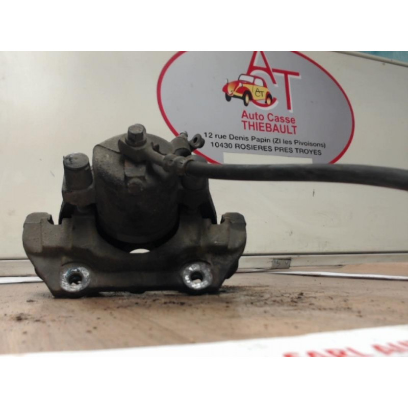 Etrier avant droit (freinage) OPEL MERIVA (A) PHASE 1 d’occasion