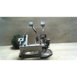 Pedalier SUZUKI SWIFT 3 d’occasion