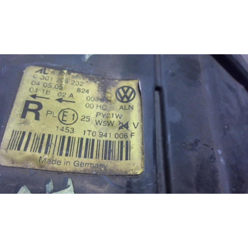 Optique avant principal droit (feux)(phare) VOLKSWAGEN TOURAN 1 PHASE 1 d’occasion