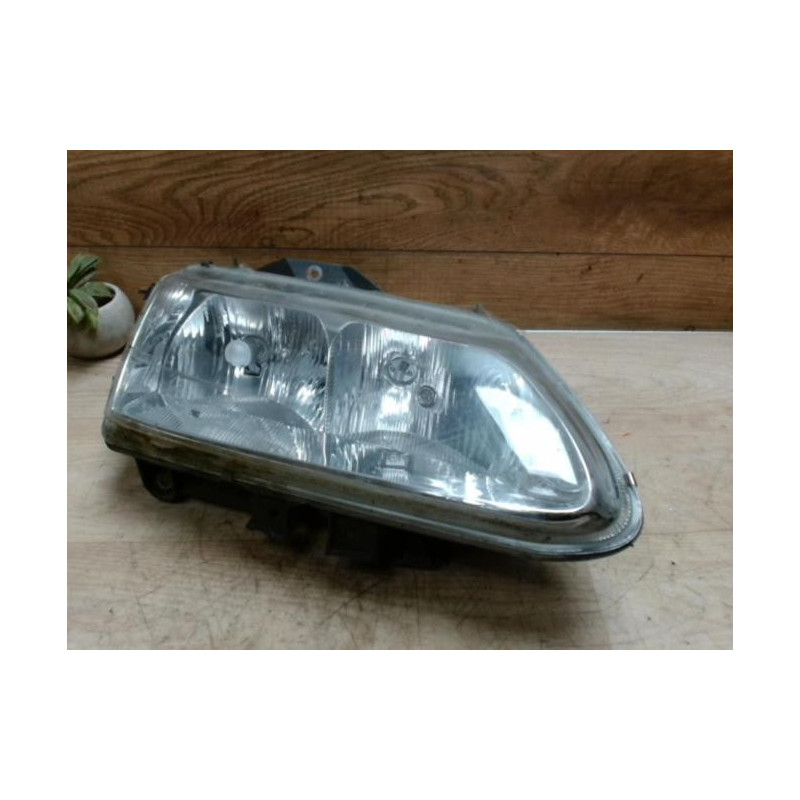 Optique avant principal droit (feux)(phare) RENAULT ESPACE 3 d’occasion