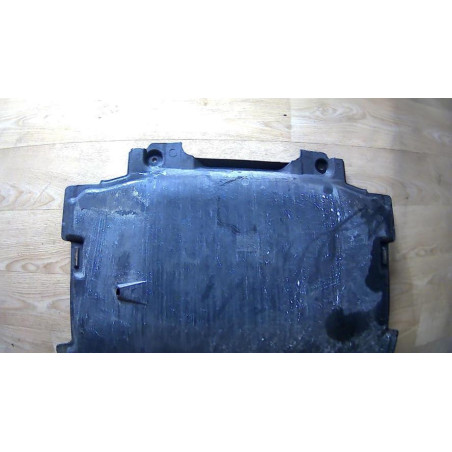 Cache sous moteur MERCEDES CLASSE C 202 PHASE 1 d’occasion