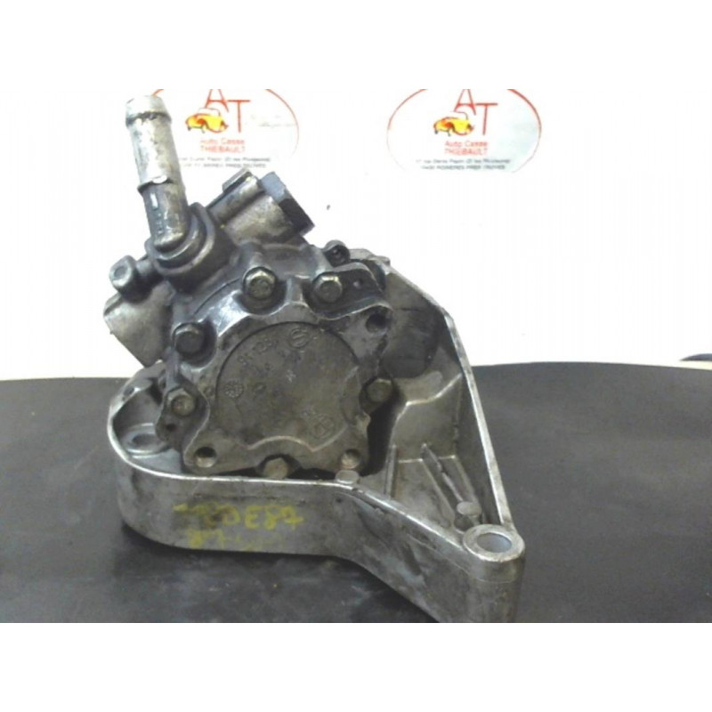 Pompe de direction VOLKSWAGEN GOLF III d’occasion