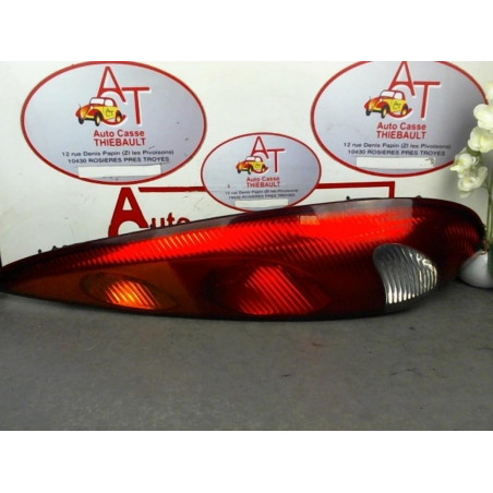 Feu arriere principal droit (feux) NISSAN ALMERA TINO PHASE 2 d’occasion