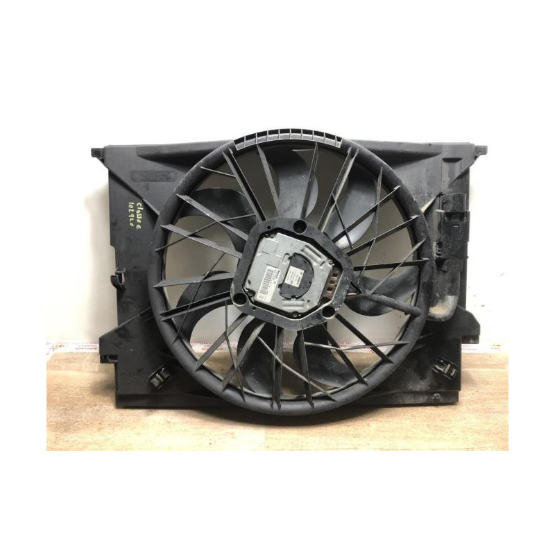 Moto ventilateur radiateur MERCEDES CLASSE E 211 PHASE 1 d’occasion