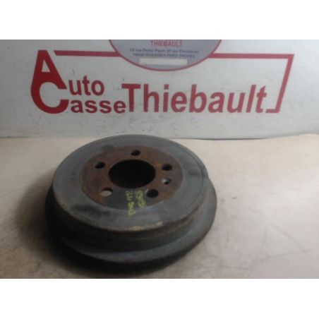 Tambour arriere droit VOLKSWAGEN POLO IV (9N3) PHASE 2 d’occasion