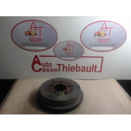 Tambour arriere droit VOLKSWAGEN POLO IV (9N3) PHASE 2 d’occasion