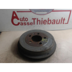Tambour arriere gauche VOLKSWAGEN POLO IV (9N3) PHASE 2 d’occasion