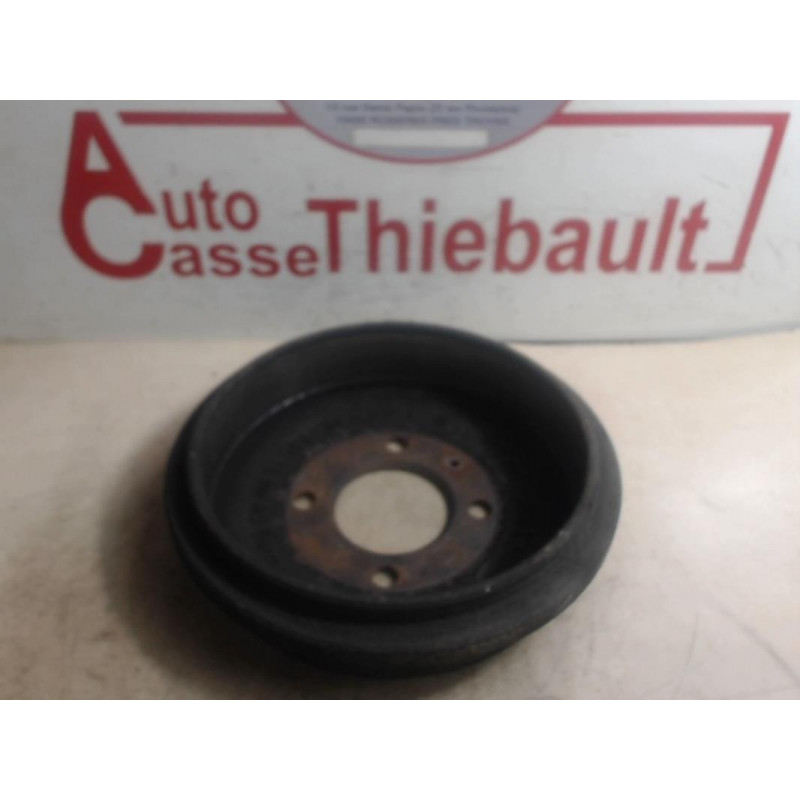 Tambour arriere gauche VOLKSWAGEN POLO III (6N2) PHASE 2 d’occasion