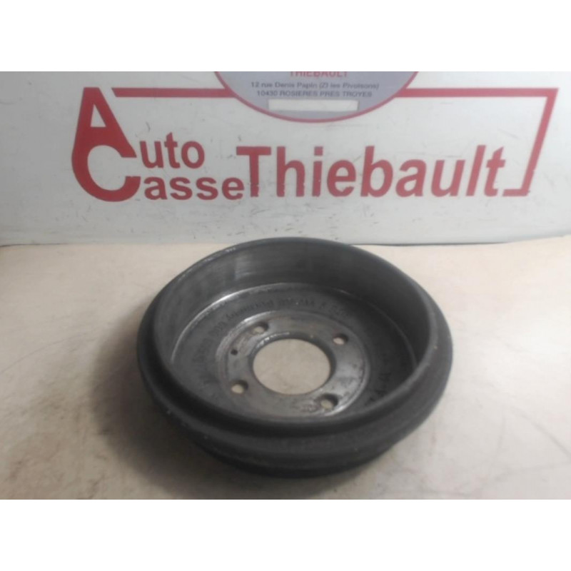Tambour arriere droit VOLKSWAGEN POLO III d’occasion