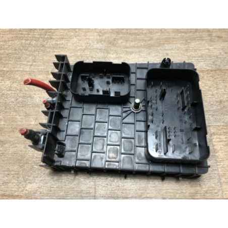 Porte fusible AUDI A3 2 PHASE 1 d’occasion
