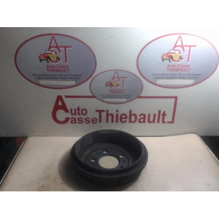Tambour arriere droit VOLKSWAGEN POLO IV (9N3) PHASE 2 d’occasion