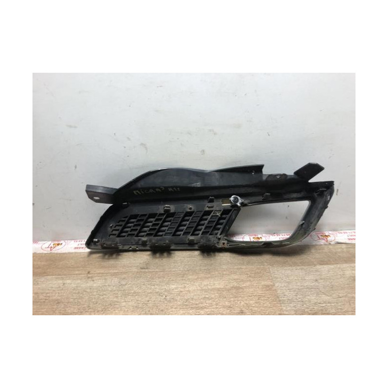Grille de calandre droite NISSAN MICRA 3 PHASE 3 d’occasion