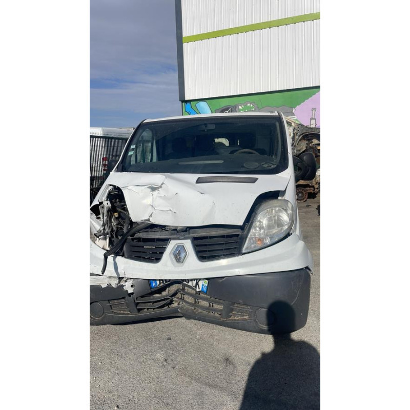 Crosse arriere gauche RENAULT TRAFIC 2 PHASE 2 d’occasion