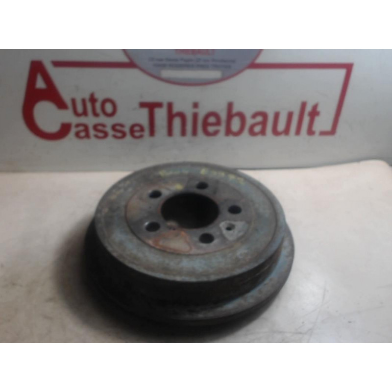 Tambour arriere gauche VOLKSWAGEN POLO IV (9N3) PHASE 2 d’occasion