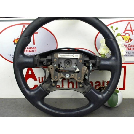 Volant NISSAN ALMERA TINO PHASE 2 d’occasion