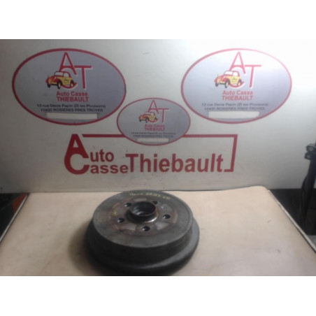 Tambour arriere gauche VOLKSWAGEN POLO IV (9N3) PHASE 2 d’occasion