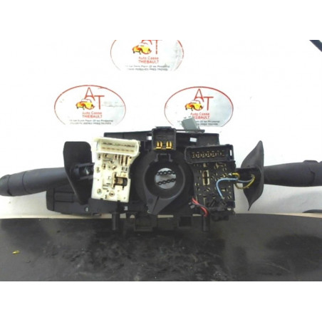 Com 2000 RENAULT CLIO II PHASE 3 d’occasion