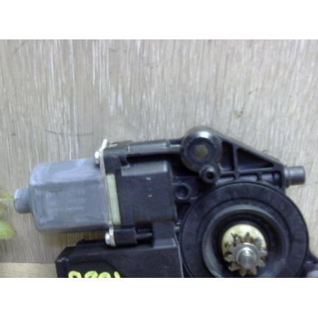 Moteur leve vitre arriere droit RENAULT SCENIC 3 PHASE 3 d’occasion