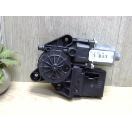 Moteur leve vitre arriere droit RENAULT SCENIC 3 PHASE 3 d’occasion