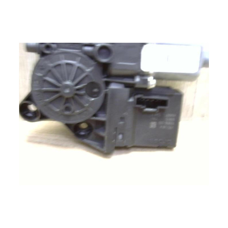Moteur leve vitre arriere droit RENAULT SCENIC 3 PHASE 3 d’occasion