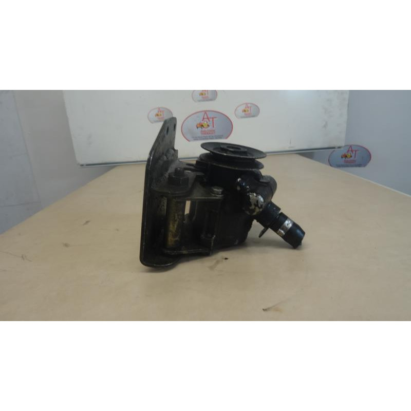 Pompe de direction PEUGEOT 405 PHASE 1 d’occasion