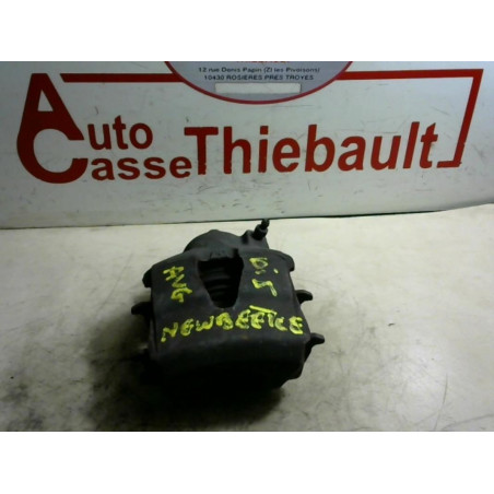 Etrier avant gauche (freinage) VOLKSWAGEN NEW BEETLE d’occasion