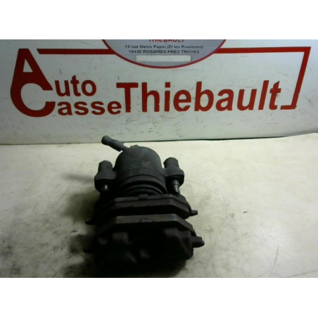 Etrier avant gauche (freinage) VOLKSWAGEN NEW BEETLE d’occasion