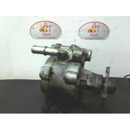 Pompe de direction RENAULT LAGUNA I PHASE 1 d’occasion