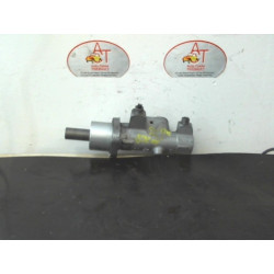 Maitre cylindre (freinage) RENAULT CLIO III PHASE 2 d’occasion