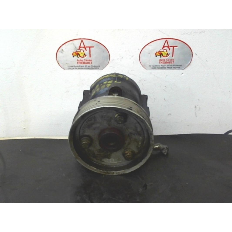 Pompe de direction RENAULT LAGUNA I PHASE 1 d’occasion
